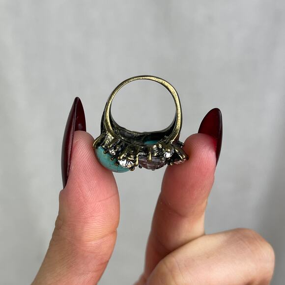 VTG Y2K Urban Outfitters Turquoise Howlite Rhinestone Statement Ring Gold 6-6.5 - Picture 12 of 16